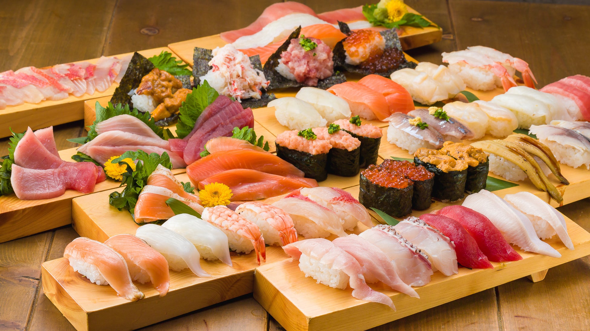 中目黒で有名な高級寿司「鮨つきうだ」の月曜日の秘密ナカメディア