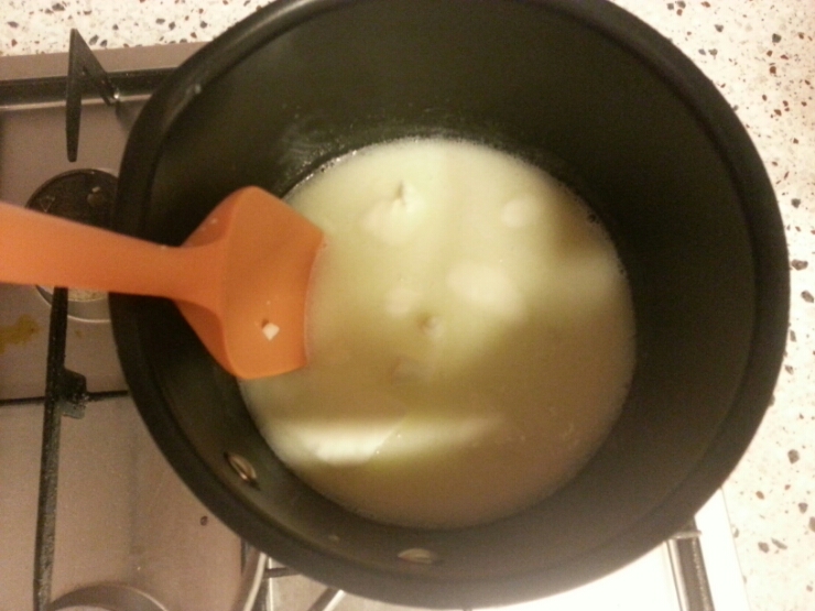 カルディ たった1分？牛乳と混ぜるだけ！あっという間にできるホイップクリームミックスサンキュ