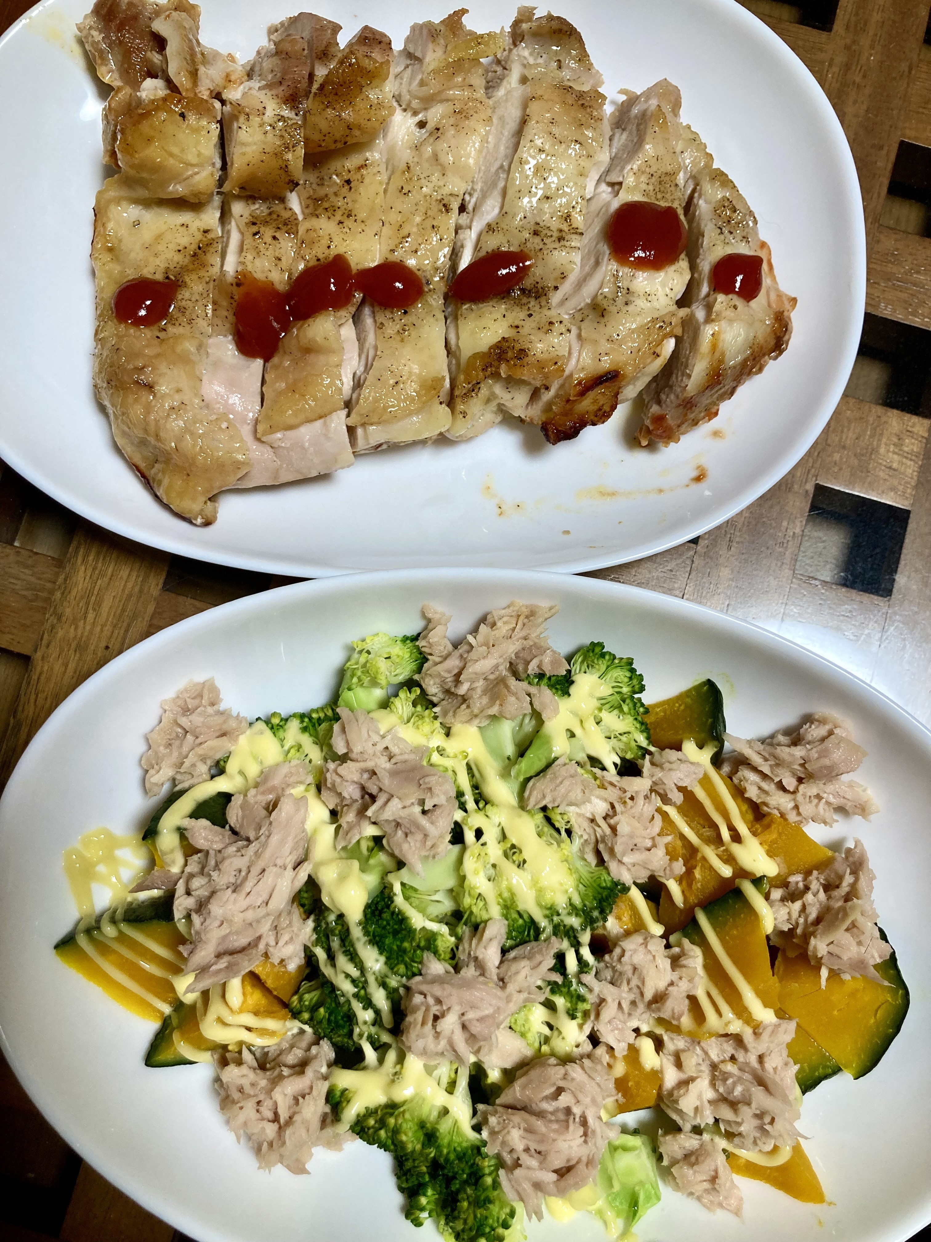 タンドリーチキンを贅沢に 北印度風マイルドバターカレ