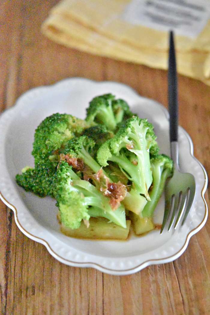 フライパンひとつで！そのまんま煮込みハンバーグ&KAGOME