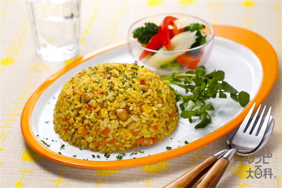 炊飯器ドライカレーの献立 副菜 ：キャベツ・ハム・もやしのごまマヨあえ、汁物：かぼちゃととうがん・豆腐のコンソメおかずスープ 献立・メニュー 味の素パーク たべる楽しさを、もっと