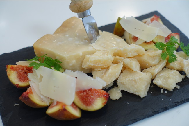 Amazonパルミジャーノ レジャーノ 200g×5パック 1kg24ヶ月熟成 チーズ 基本冷蔵 冷凍可3～4営業日以内に出荷ノーブランド品粉チーズ 通販