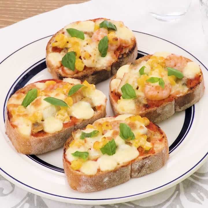 伊勢丹で買える人気バゲットを食べ比べ。プロおすすめの食べ方やアレンジも徹底解説！三越伊勢丹の食メディアFOODIE フーディー