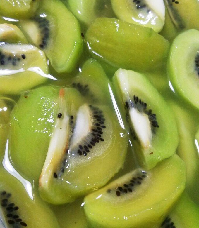 すっぱいキウイでサラダ