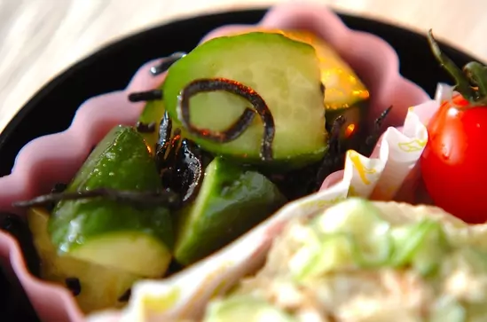 基本からアレンジまで！思わずつくりたくなる「お弁当きゅうり」のレシピ集クックパッド