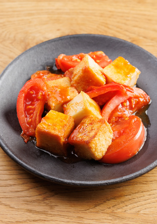 あっさり簡単！ トマトときゅうりのめんつゆわさびあえ