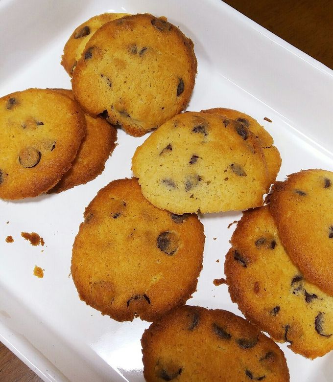 ステラおばさんが夢のクッキー作っちゃったプロジェクト！第8弾 人気のチョコレートチップクッキーの“チョコチップ”を使用した おいしさ広がる『チョコチップシリーズ』発売のご案内2024年ニュースリリース森永製菓