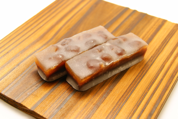 京都府京都市『京菓子司 紫野源水』の砂糖菓子「桜の有平糖」が美しすぎる。 : ｓａｖａ