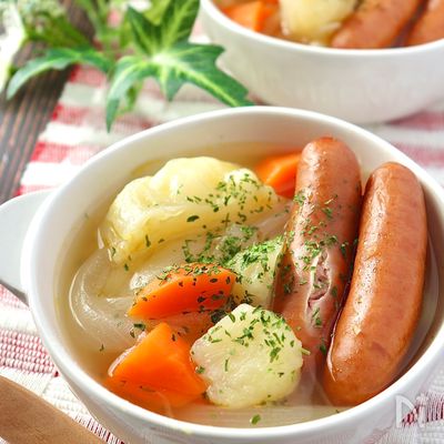 キャベツとウインナーの炒め煮