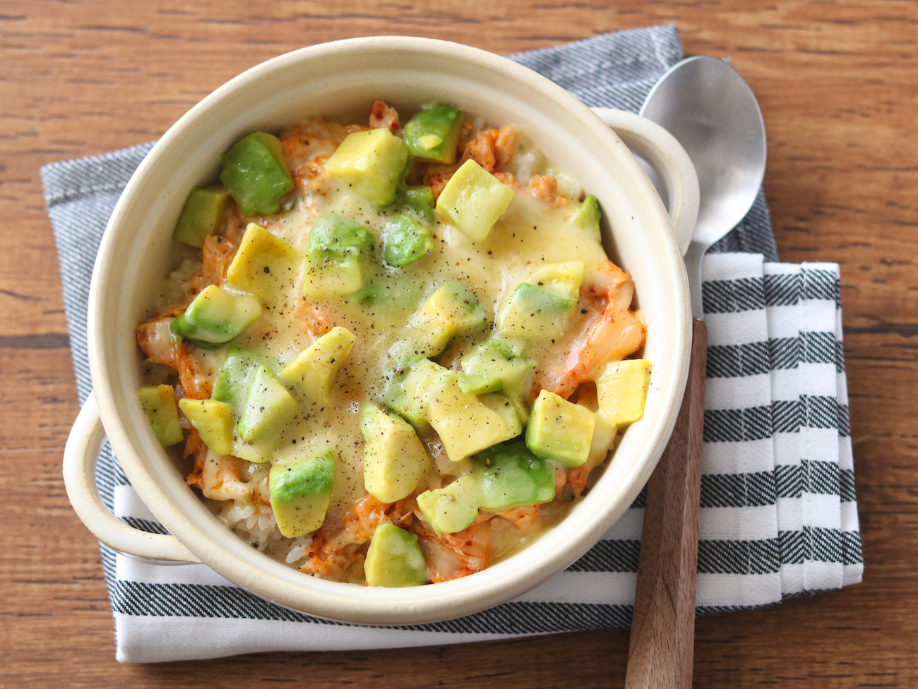 お手軽スピードレシピ♪ アボカドの和風ライス焼き