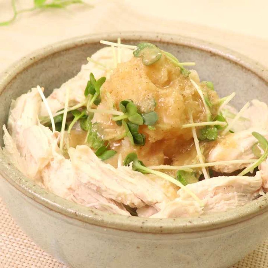 在宅ランチ♫薬味たっぷりゴマだれつけうどん