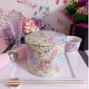 高級スクエアお重 ポーセラーツ白磁 高級スクエアお重 ポーセラーツ白磁