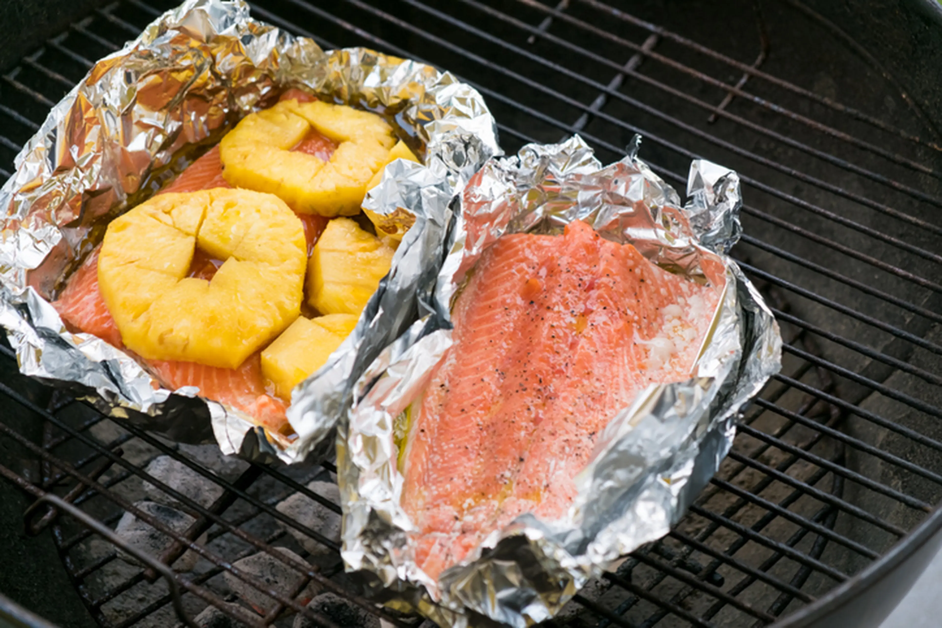 BBQ後の掃除が簡単になる厚手のアルミホイルを使ってみたおっさんソロキャンプ道