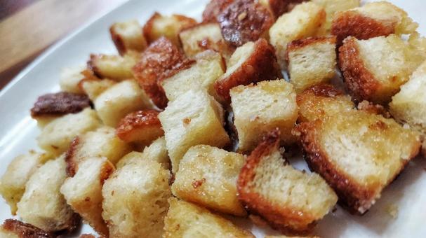 タサン志麻さんの164万回再生レシピに挑む 青池風じゃがいものガレット