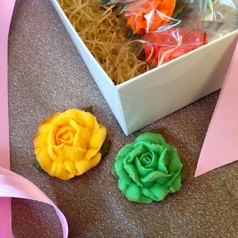 今朝はあんフラワークッキーの取材🌸 何で放映されるかは、まだ言うたらあかんとの事😢なので後日お伝え致します。 京都北白川 ベトナムフレンチスアンアオザイとスイーツブランド『リンホア』 京都市左京区北白川久保田町56-1テレビ取材あんフラワークッキー