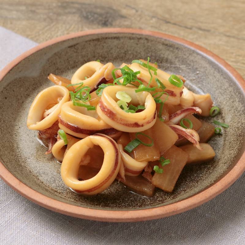 イカとニンニクの芽のチリソース炒め - 週末シェフの家呑みレシピ