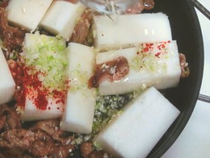 ご飯がすすむ！ 大根と牛肉の韓国風煮物