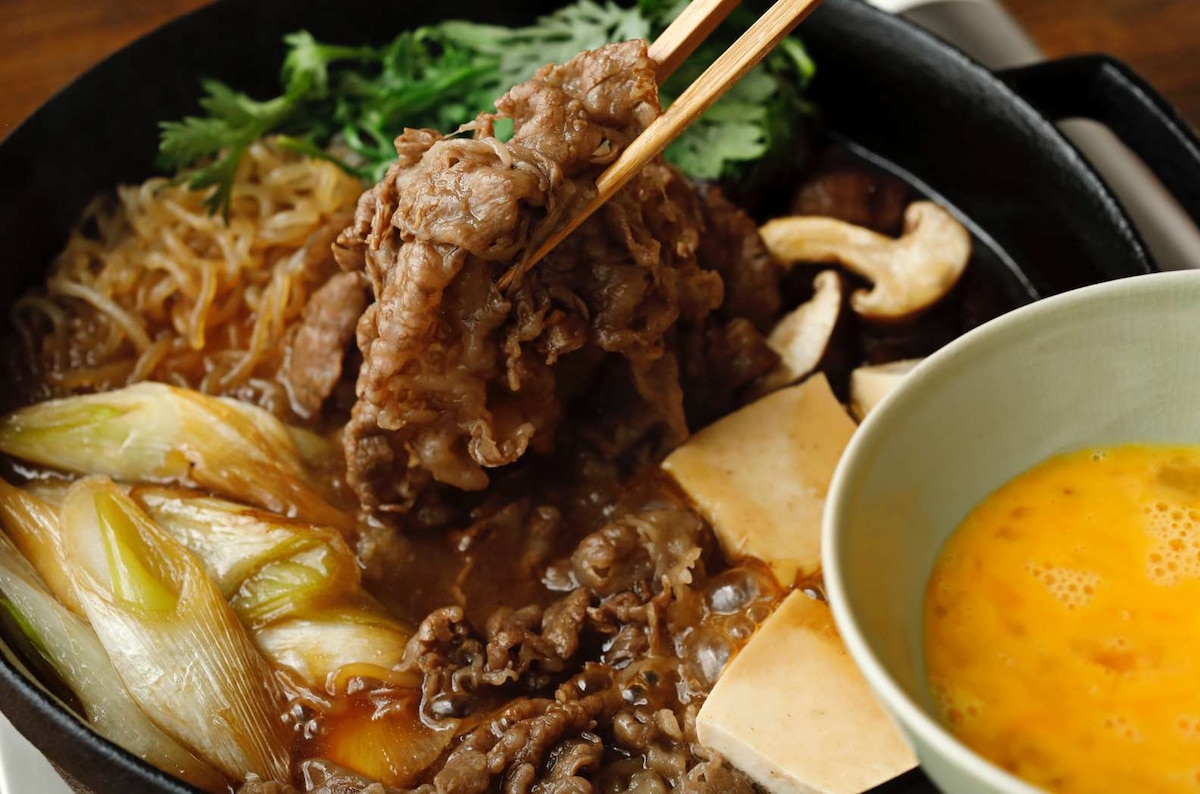 プロ直伝 割り下・たれから手作り！ 関東風すき焼きのレシピ。具材と作る順番も注目です三越伊勢丹の食メディアFOODIE フーディー