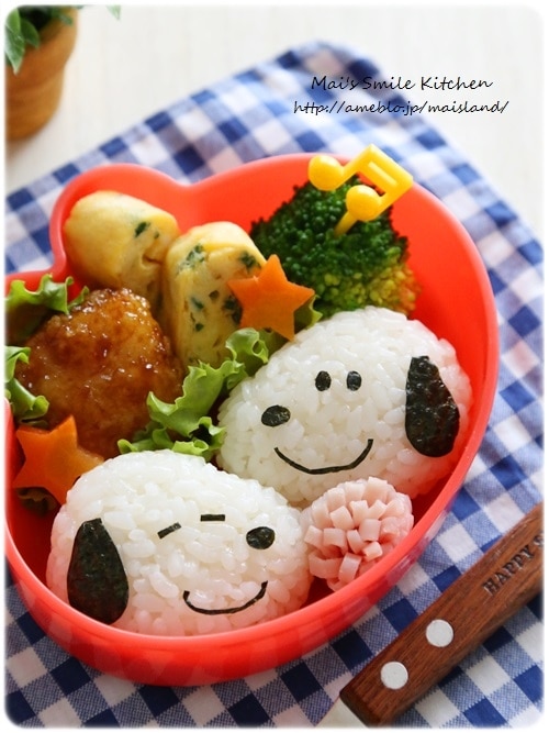 ラブブ弁当 作り方 ♪＊♪＊♪＊♪＊♪＊♪＊♪＊♪＊♪＊♪＊♪ @acya_obento 簡単キャラ弁やお弁当作りに役立つ情報こども大好きおうちごはを発信中⭐️ ♪＊♪＊♪＊♪＊♪＊♪＊♪＊♪＊♪＊♪＊♪ 今日は昨日投稿したラブブ弁当 詳しく紹介するね✨ 色はピンクの