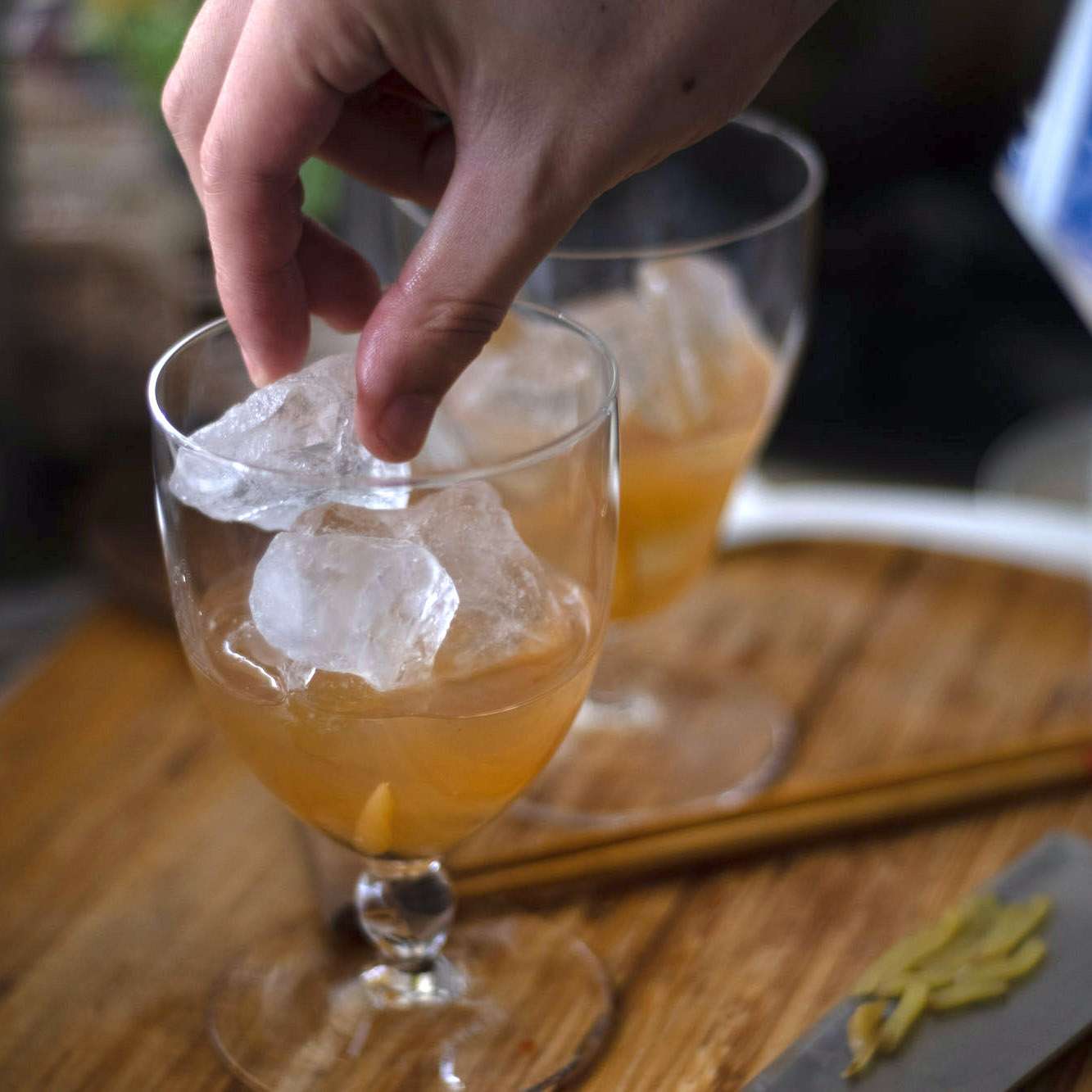 カクテル用アイス氷のことなら京都・祇園・木屋町のアサヒ氷業 有限会社