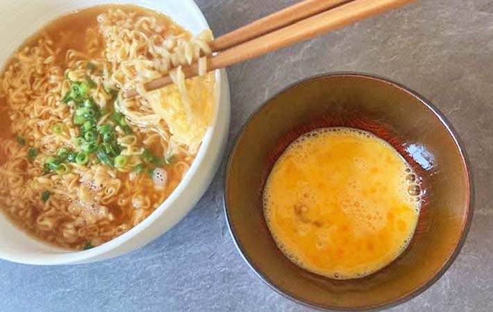 生卵でつけ麺風に！永福町大勝軒 おみやげラーメン ストレートスープ並ばずに食べる有名ラーメン店