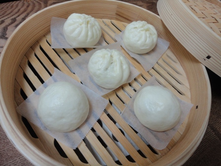 肉まんを皮から手作り！材料＆作り方､冷凍保存・包み方の注意点 - まつりパンライフ