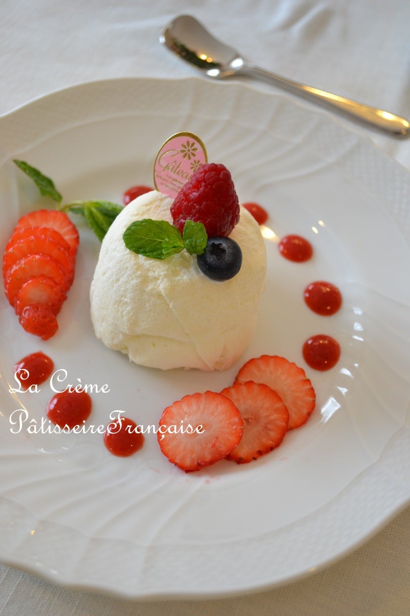 キャンバスはお皿！芸術的なアシェットデセール集めました！パティシエントマガジン