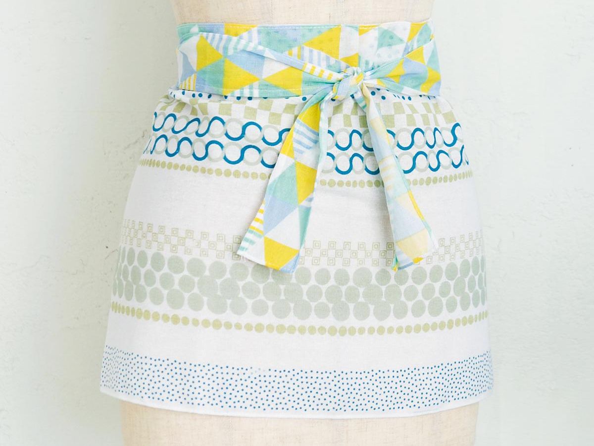 無 fromUSA！リネン生地のナチュラルなカフェエプロンの作り方 - はなまるハンドメイド