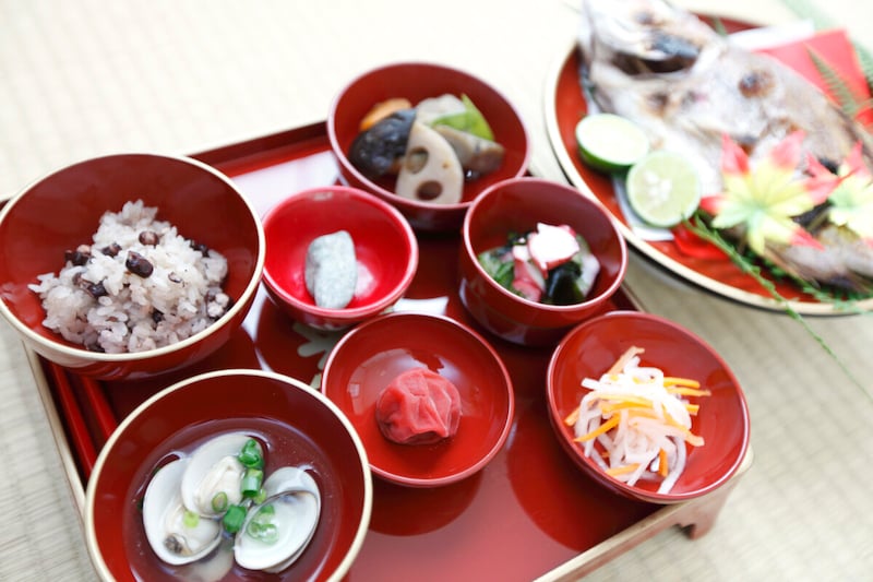 100日祝い『お食い初め』とは？料理に込められた意味＆儀式のやり方をご紹介