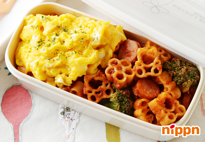 変わった形のマカロニ世界は私の遊び場だ