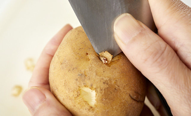 じゃがいものおいしいゆで時間をマスター！電子レンジで加熱する方法や保存のコツもセブンプレミアム公式