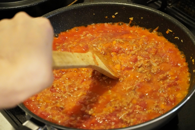 写真で解説 ミートソースの冷凍保存方法と保存期間、レシピ5選！ - 急速冷凍機の厳選比較サイト「春夏秋凍」