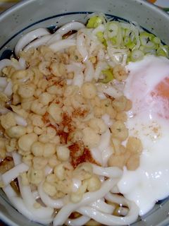 めんつゆで作る！ 温玉ぶっかけうどん