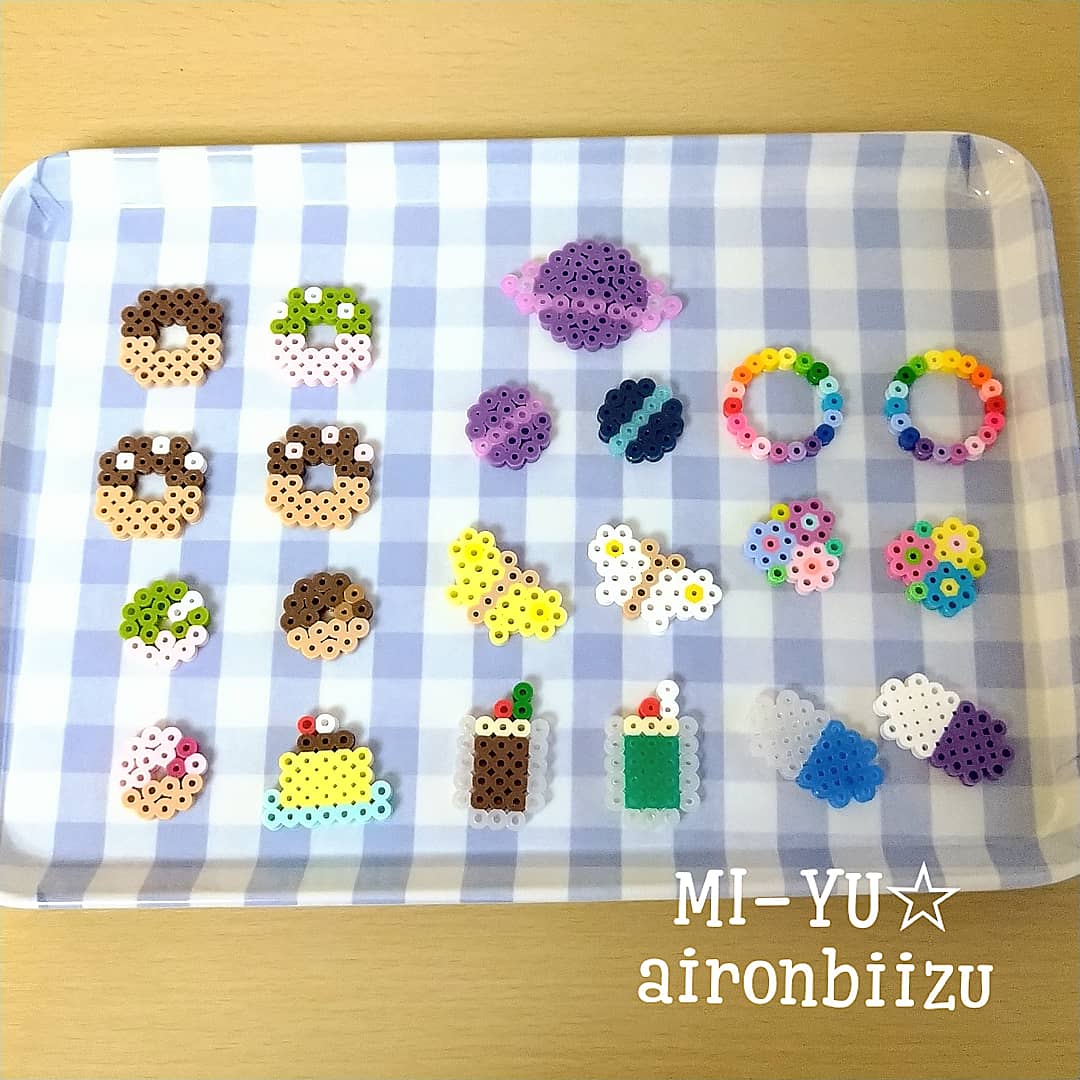 食べ物」のアイデア 71 件アイロンビーズ, ビーズ, パーラービーズ