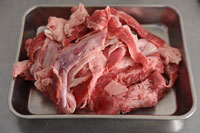 おでんに必須！牛すじ肉の下ごしらえ方法牛すじ 食肉加工販売 業務用肉プロデュース株式会社マルニチフード