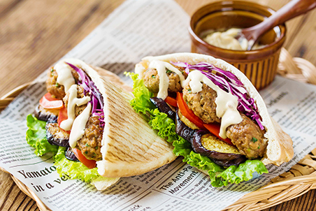 ファラフェルサンド