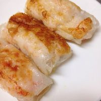 はんぺんと海老の簡単春巻き