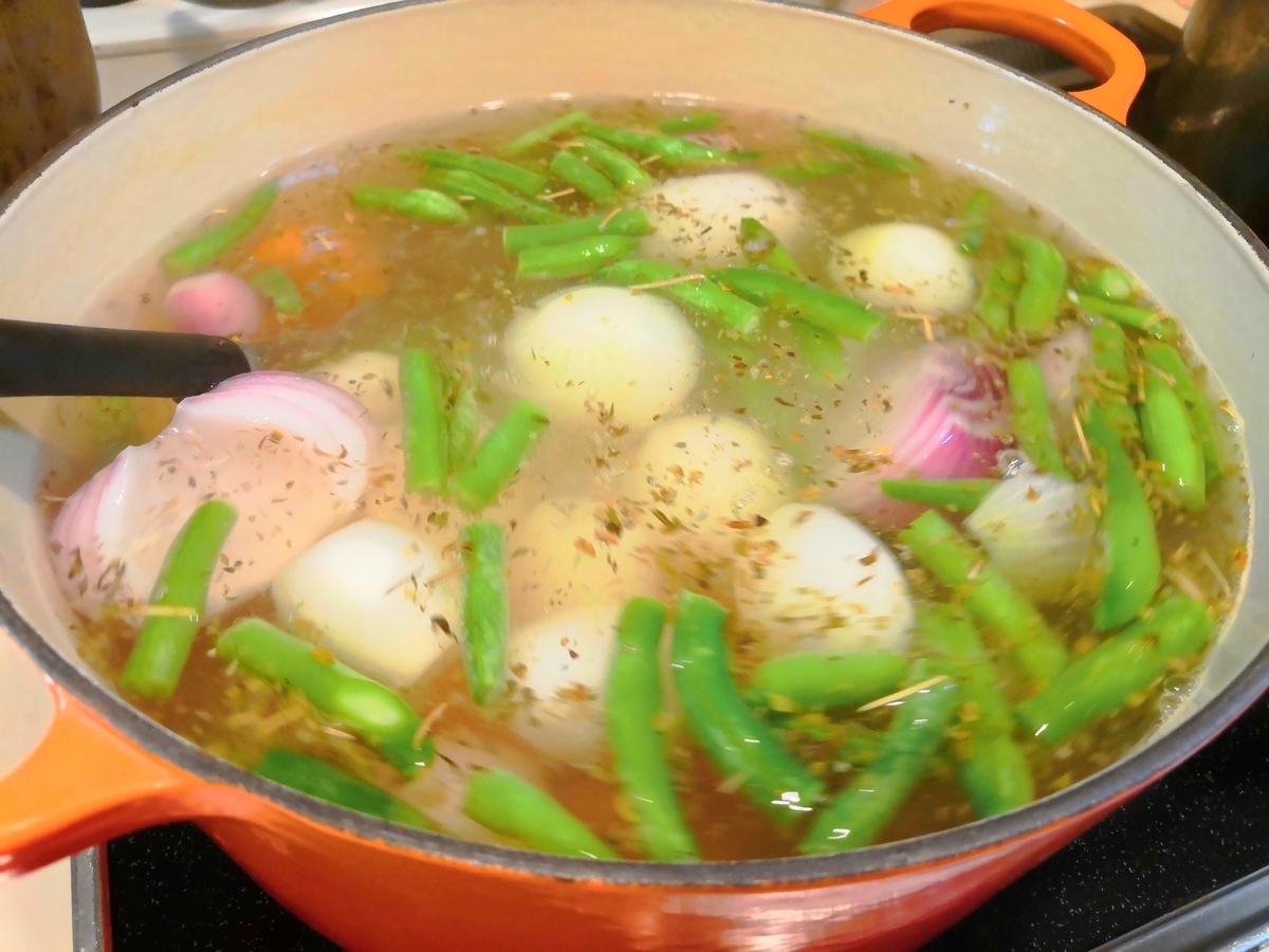 ル・クルーゼ公式 カオマンガイ・ココナッツカレースープ