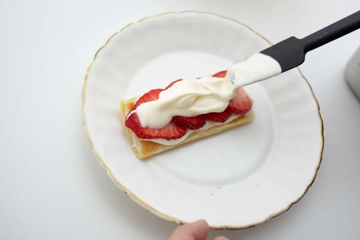 チーズウインナーのクロワッサン風ロール