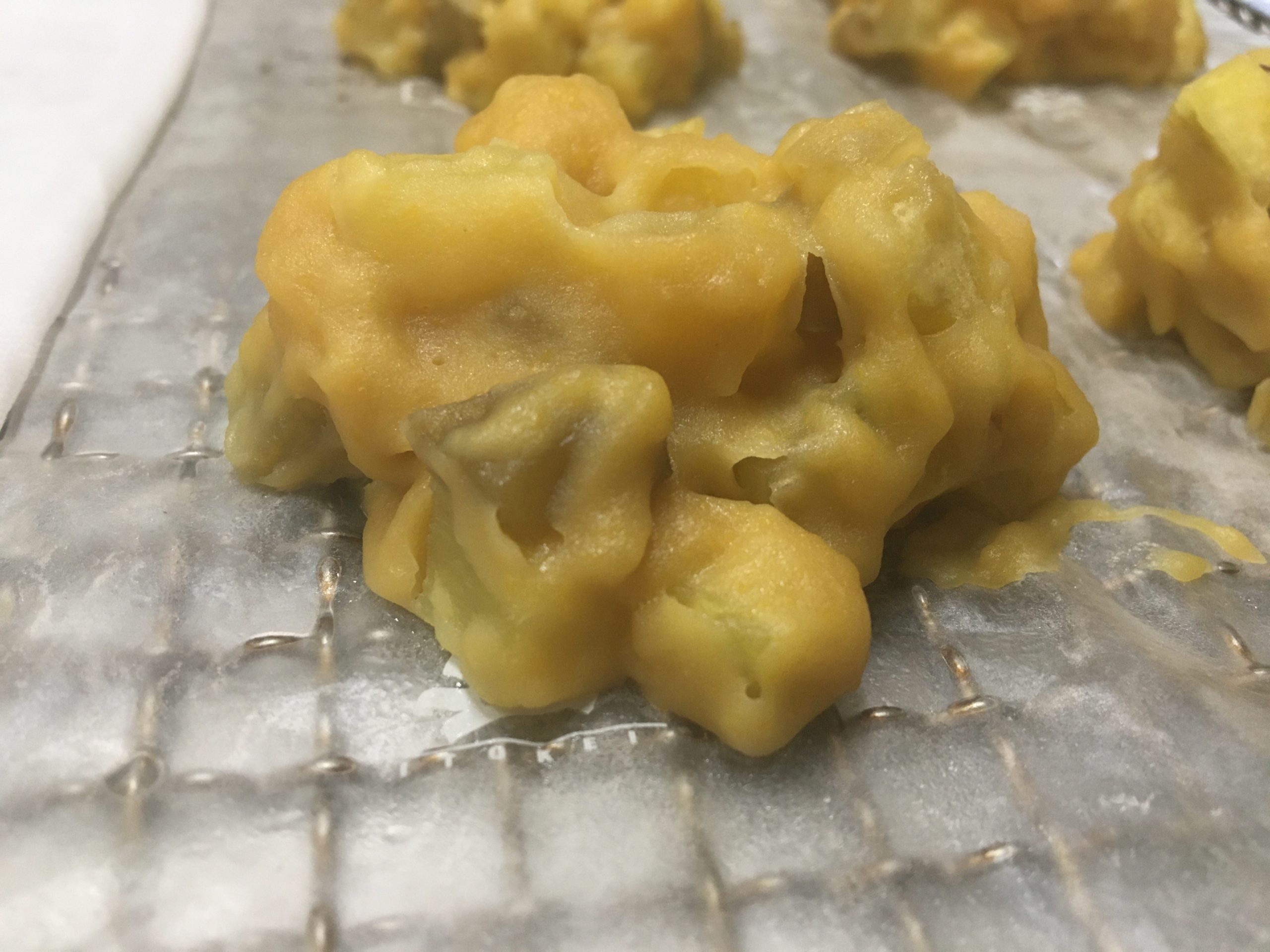 かりんとう饅頭 鬼の金棒 明日の節分にむけ県内スーパーさんへ出荷のピーク京家加茂加茂市田上町五泉市燕三条 ＃燕三条ケーキ燕三条グルメ新潟ケーキケーキスイーツ和菓子燕三条和菓子新潟グルメかりんとう饅頭鬼の金棒節分グルメ新潟