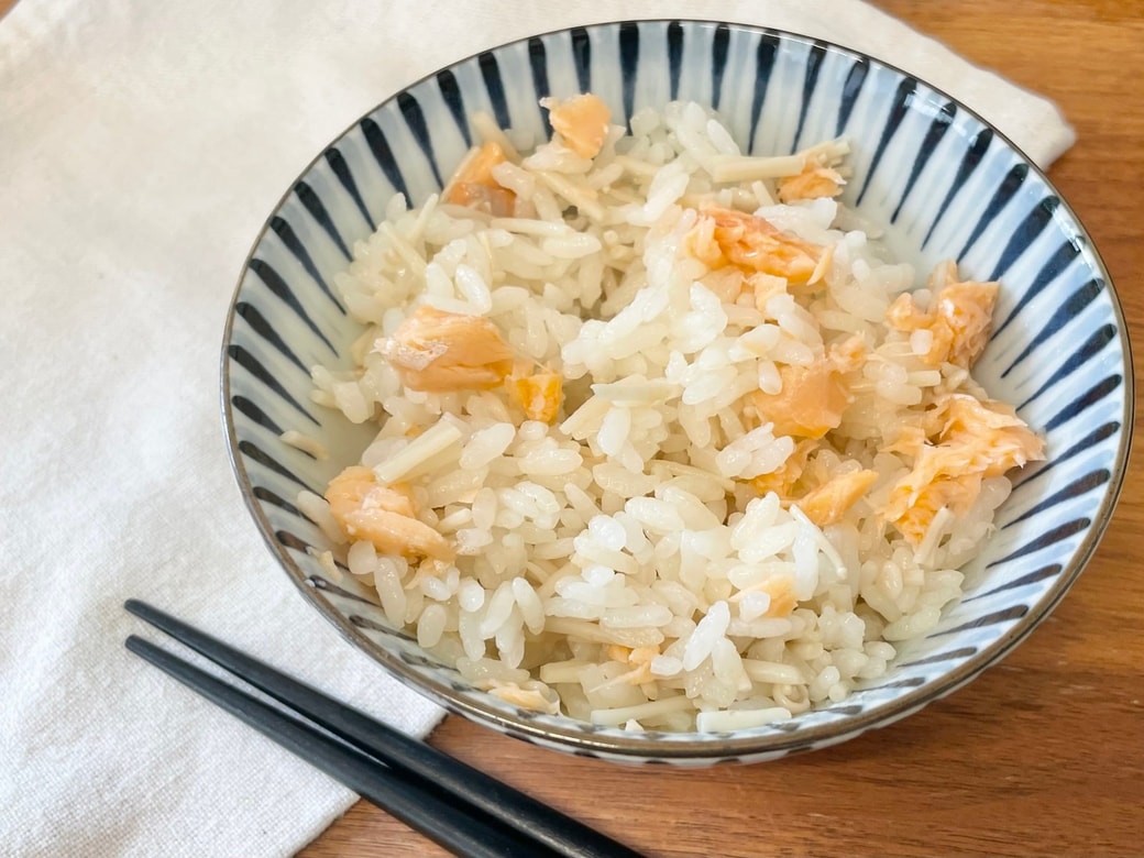 鮭ときのこの炊き込みご飯