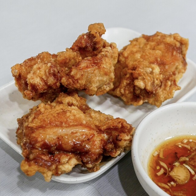 布袋寅泰、先行配信シングル「Side by Sidefeat. Char」が注目を集めている4月16日リリースのニュー・アルバム『GUITARHYTHM Ⅷ』のトラックリストが公開。CDショップ別購入者先着特典デザインも発表。USENの音楽情報サイト「encore アンコール 」