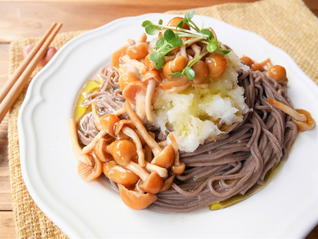 冷たいなめこおろし蕎麦 - なかの きのこレシピ