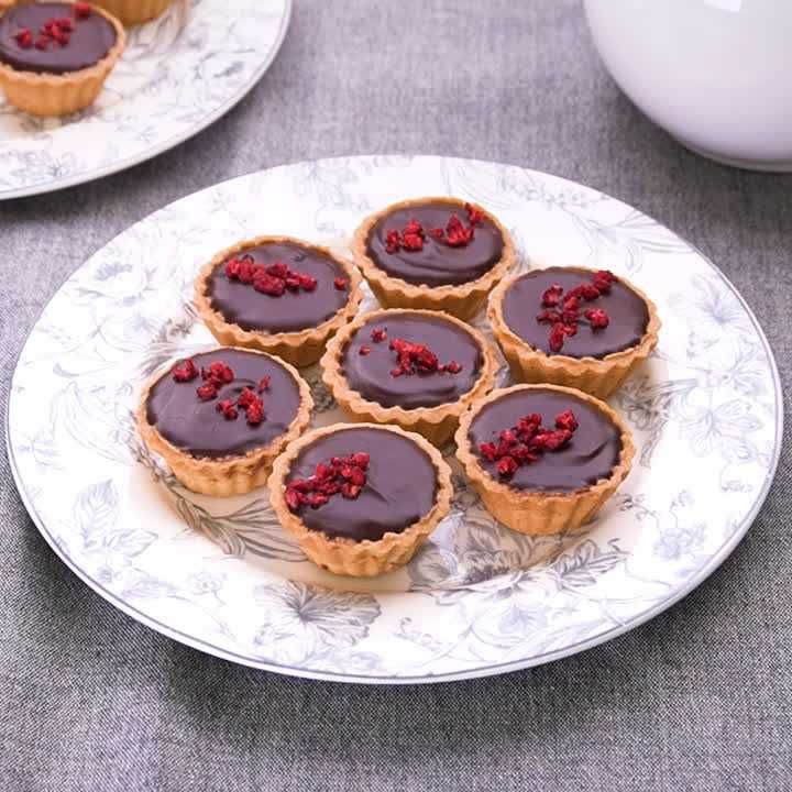 材料4つ！焼かない生チョコタルトの作り方