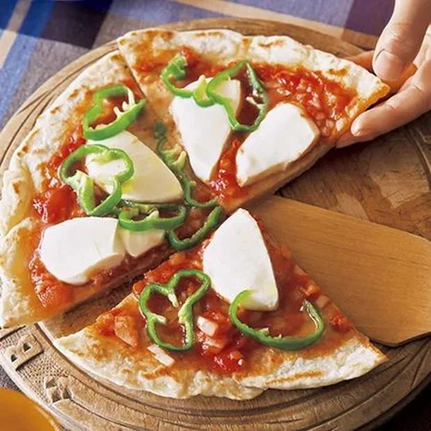 発酵不要でサクサク！ベーキングパウダーで「ピザ」を作ろうフーディストノート