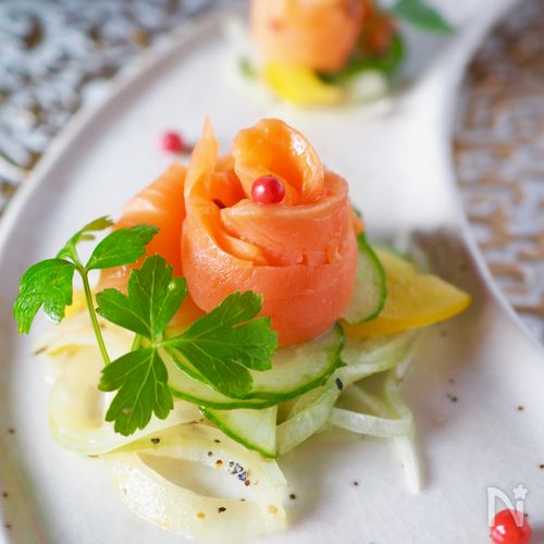 ボデガカップで作る前菜5種 柿とサーモン、アスパラのサラダアンジェ日々のコラム