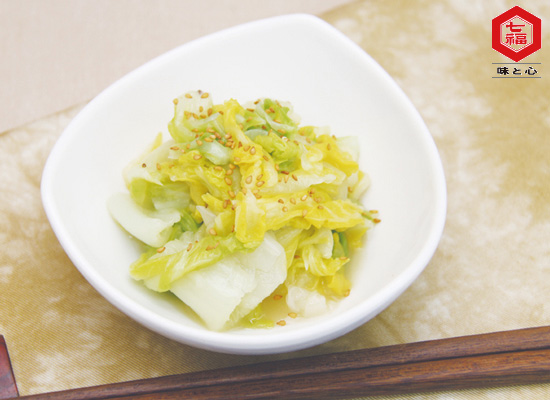 白菜の浅漬け 白だしもみもみするだけ！白菜1つで簡単副菜♪macaroni マカロニ