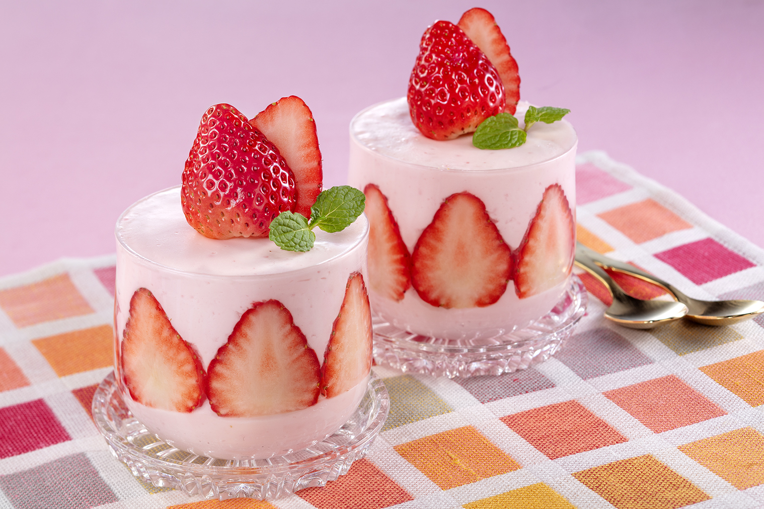 いちごのババロア