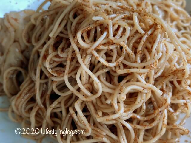 Amazon.co.jp: 広東手工竹升面速食面食即食方便面拉面鸡蛋面 中華食材 中華名物 広東手打ち竹麺、即席麺、即席麺、ラーメン麺、卵麺 中華食品中華料理2.1kg: 食品・飲料・お酒