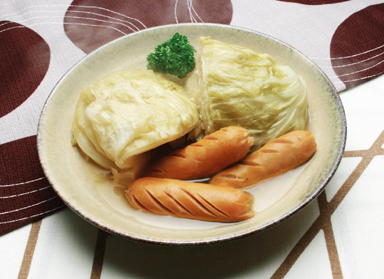 キャベツとウインナーのピリ辛トマト煮